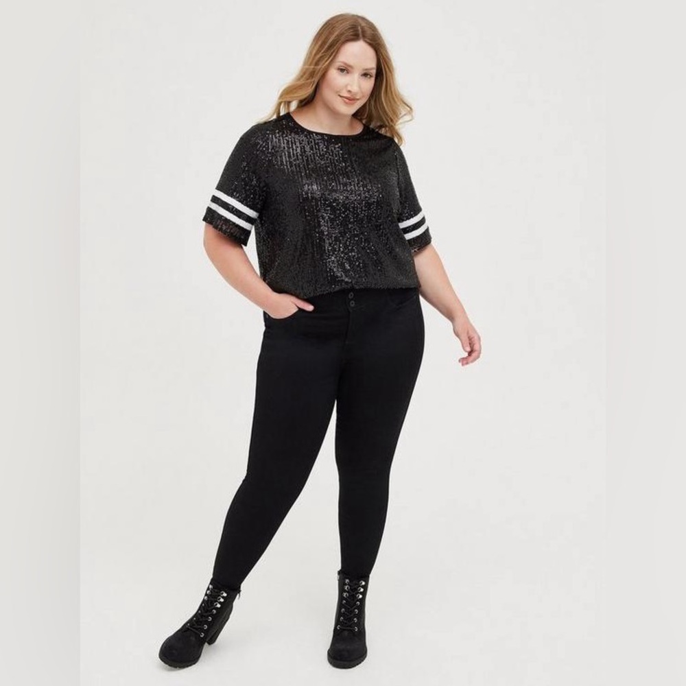NEW! Torrid Abbey Blouse - Sequin Football Stripe Black. 5X. - Picture 3 of 13